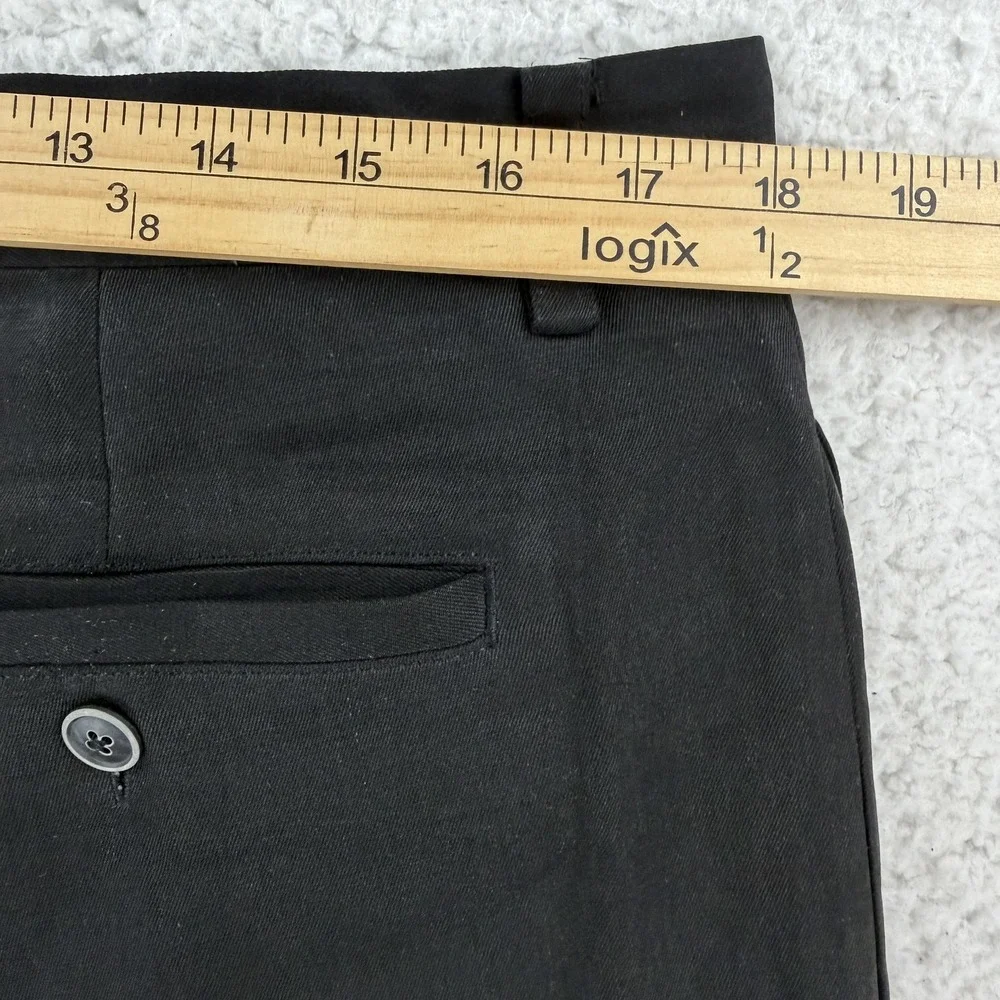 Tommy Bahama Shorts Mens 35 Black Silk Pleated Chino 8 Inseam Casual Travel